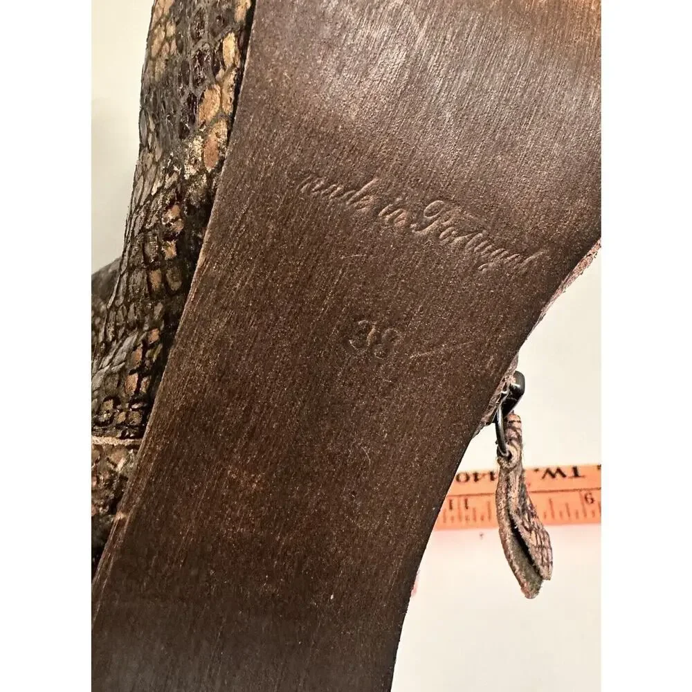 Free People Cybill Snake Print Leather Ankle Boots‎ Size 7.5
